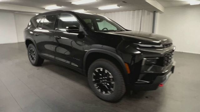 View vehicle photo 2