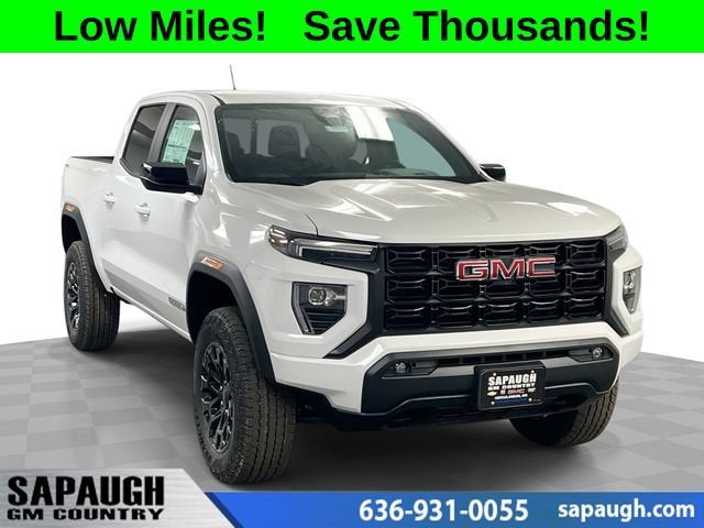 Summit White 2026 GMC Canyon Pickup Truck Four-Wheel Drive Automatic