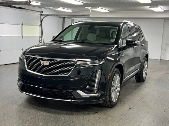 2023 Cadillac XT6 Premium Luxury AWD