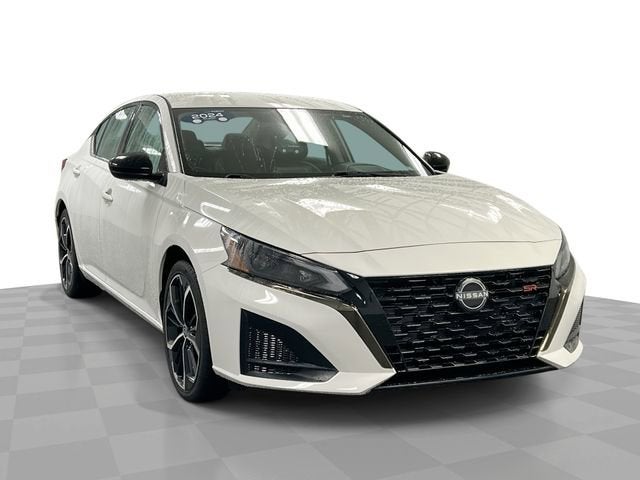 2024 Nissan Altima 2.5 SR FWD