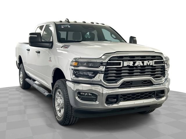 2025 RAM 2500 Tradesman Crew Cab 4WD