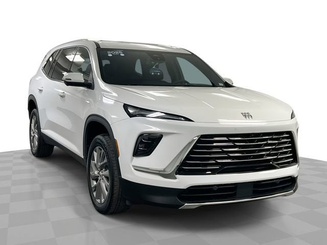 2025 Buick Enclave Preferred FWD