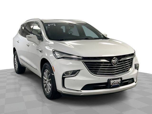 2023 Buick Enclave Essence FWD