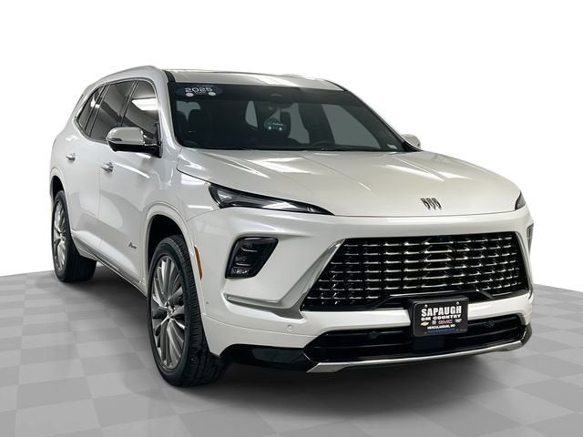 2025 Buick Enclave Avenir AWD