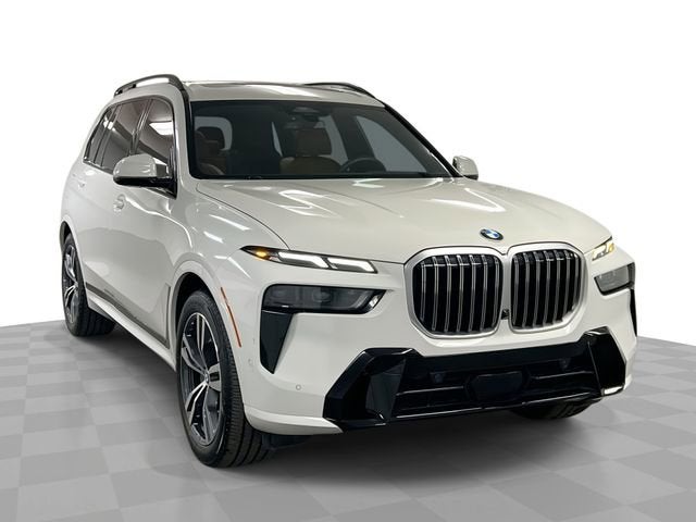 2023 BMW X7 xDrive40i AWD