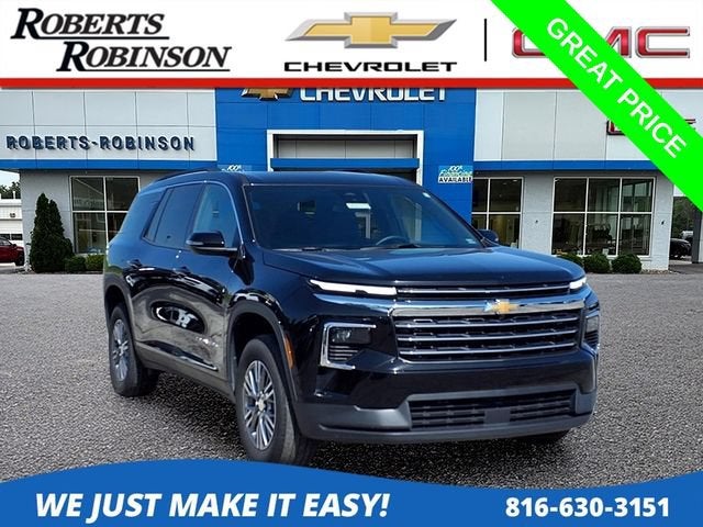 Mosaic Black Metallic 2025 Chevrolet Traverse SUV / Crossover Four-Wheel Drive Automatic