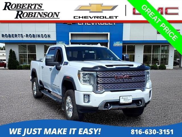 Summit White 2022 GMC Sierra 3500HD Pickup Truck Four-Wheel Drive Automatic