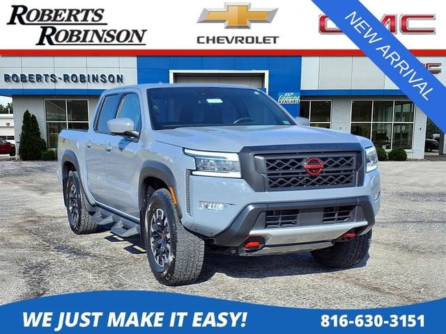 2024 Nissan Frontier PRO-4X Crew Cab 4WD
