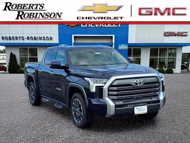  2024 Toyota Tundra Limited CrewMax Cab 4WD   