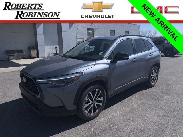 2025 Toyota Corolla Cross XLE FWD