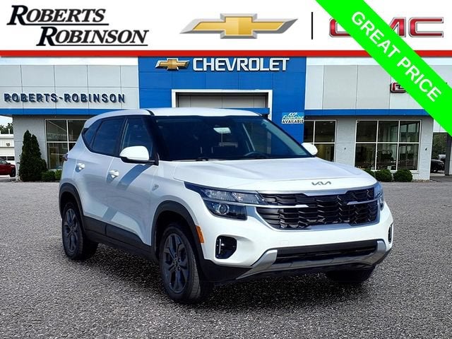  2024 Kia Seltos SUV / Crossover All-Wheel Drive Automatic