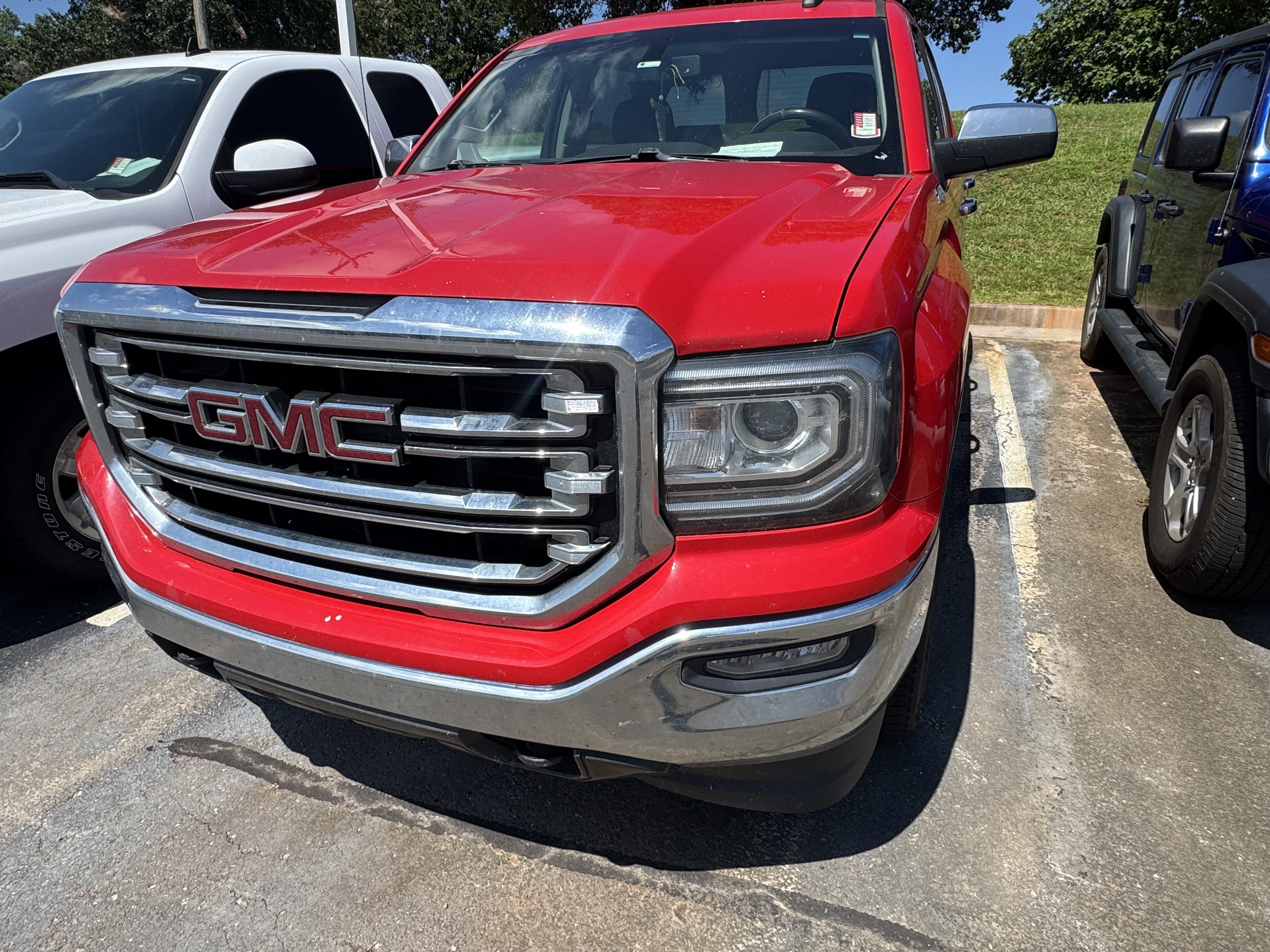  2017 GMC Sierra 1500 SLT Crew Cab 4WD   