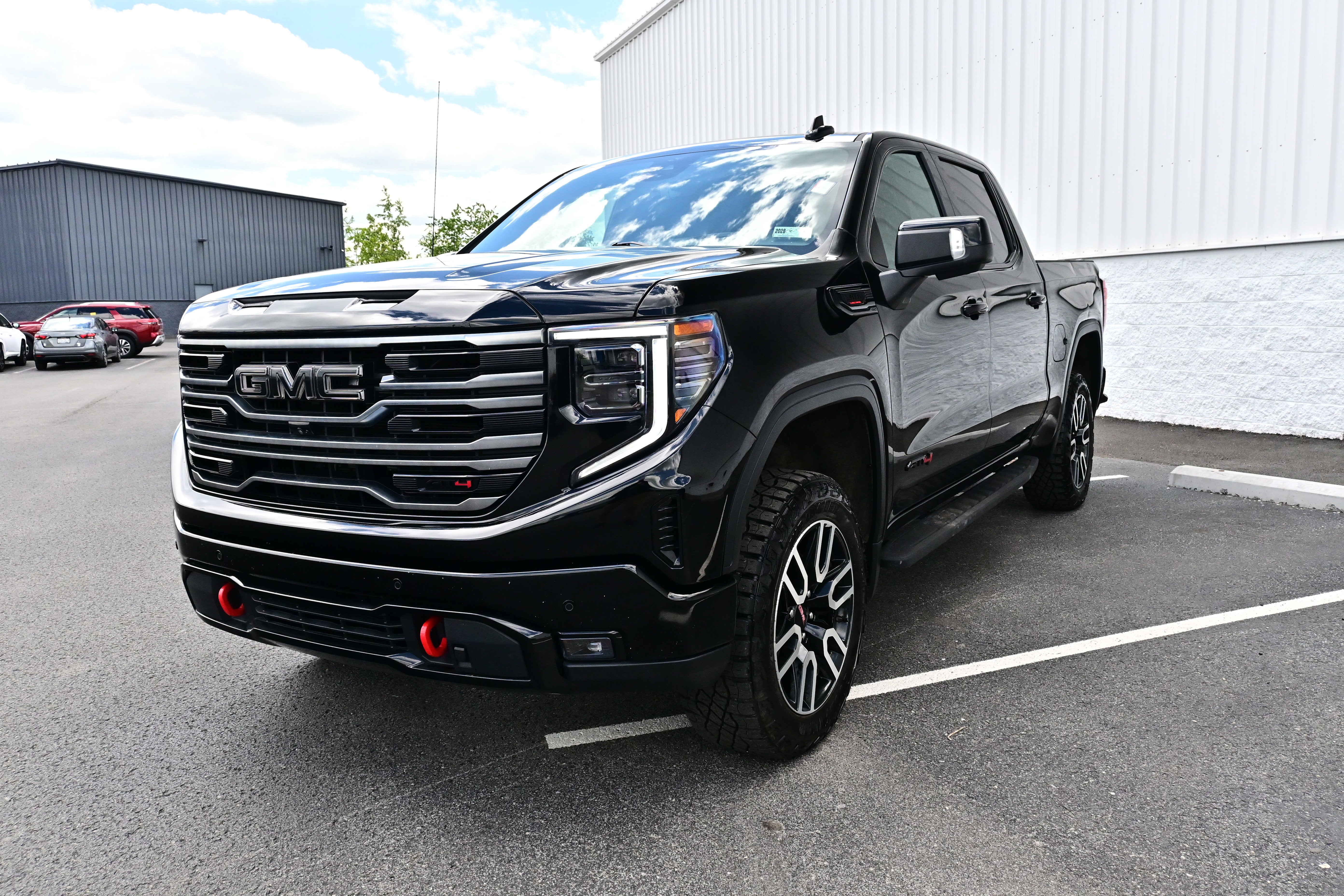 View vehicle photo 4