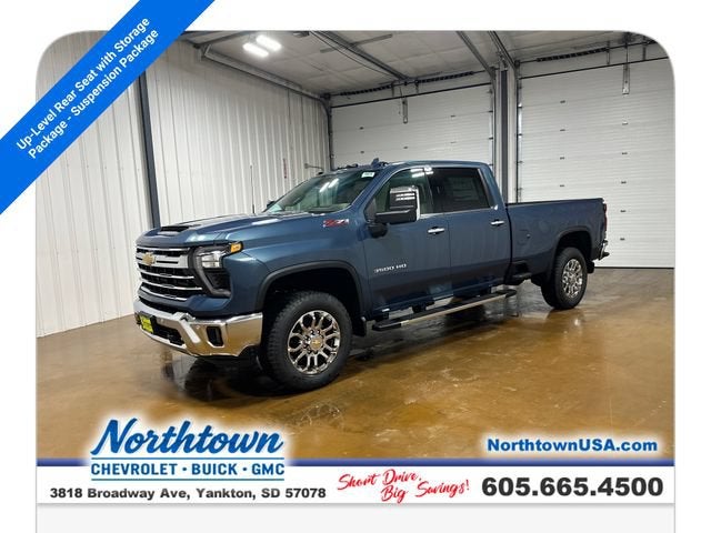 Lakeshore Blue Metallic 2026 Chevrolet Silverado 3500HD Pickup Truck Four-Wheel Drive Automatic