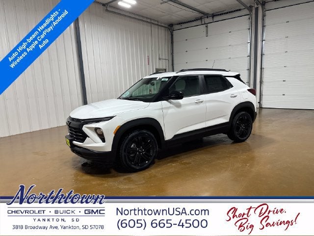 Summit White 2026 Chevrolet Trailblazer SUV / Crossover Four-Wheel Drive Automatic