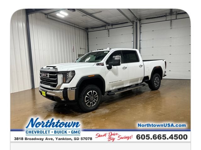 Summit White 2026 GMC Sierra 2500HD Pickup Truck Four-Wheel Drive Automatic