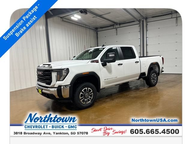 Summit White 2026 GMC Sierra 3500HD Pickup Truck Four-Wheel Drive Automatic