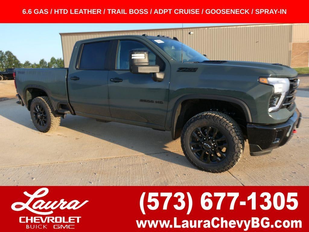 2026 Chevrolet Silverado 2500HD Gris (Cypress Gray) Camioneta Todo terreno Automática