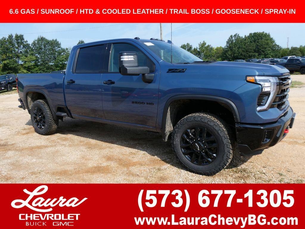 Lakeshore Blue Metallic 2026 Chevrolet Silverado 2500HD Pickup Truck Four-Wheel Drive Automatic