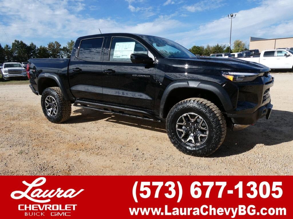Black 2026 Chevrolet Colorado Pickup Truck Four-Wheel Drive Automatic