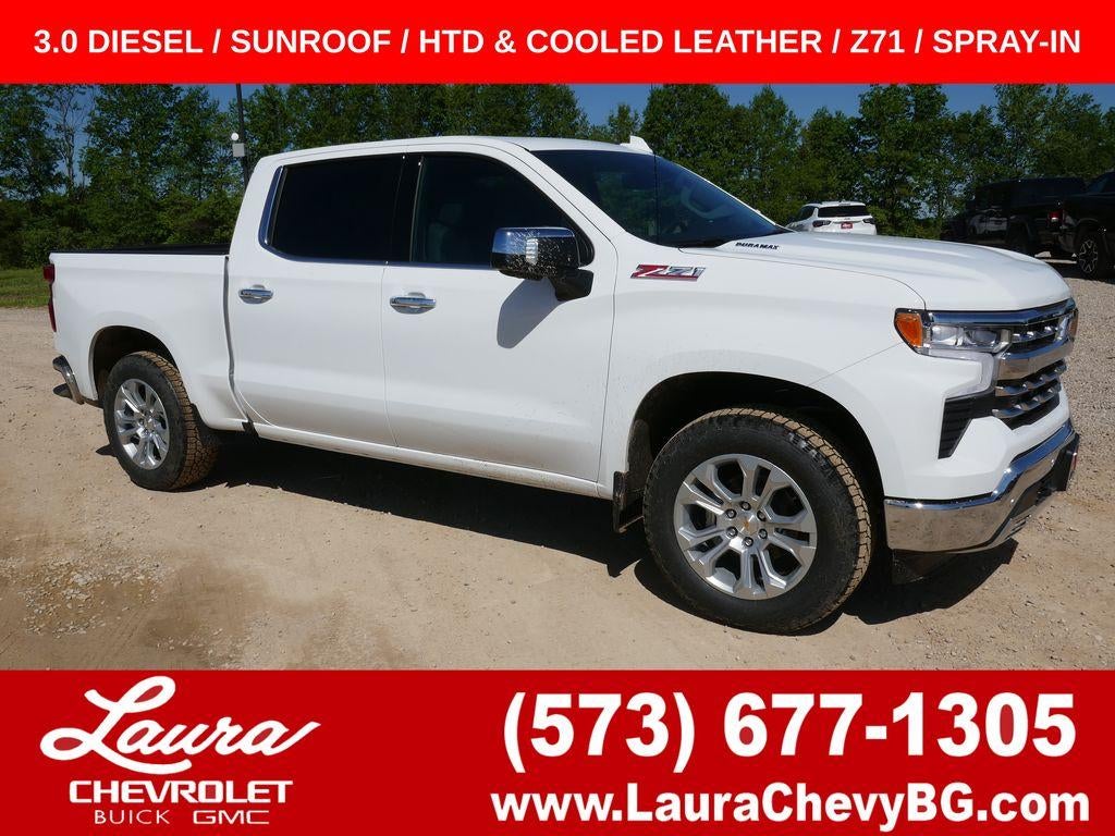 Summit White 2026 Chevrolet Silverado 1500 Pickup Truck Four-Wheel Drive Automatic