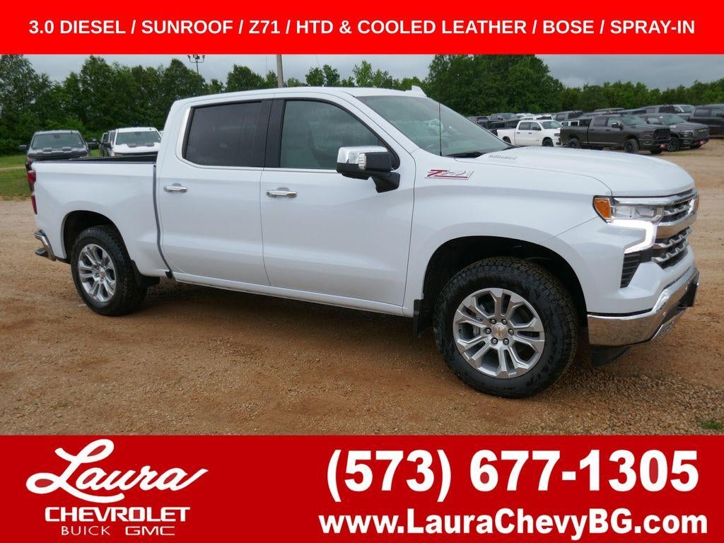 Polar White Tricoat 2026 Chevrolet Silverado 1500 Pickup Truck Four-Wheel Drive Automatic