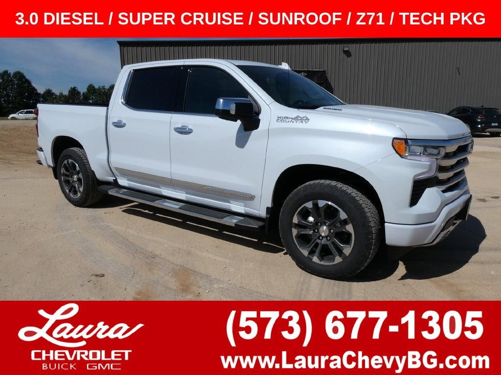 Polar White Tricoat 2026 Chevrolet Silverado 1500 Pickup Truck Four-Wheel Drive Automatic