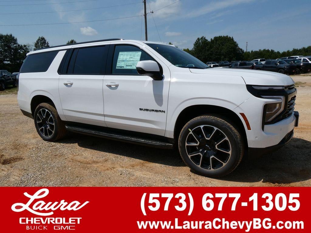 Summit White 2026 Chevrolet Suburban SUV / Crossover Four-Wheel Drive Automatic