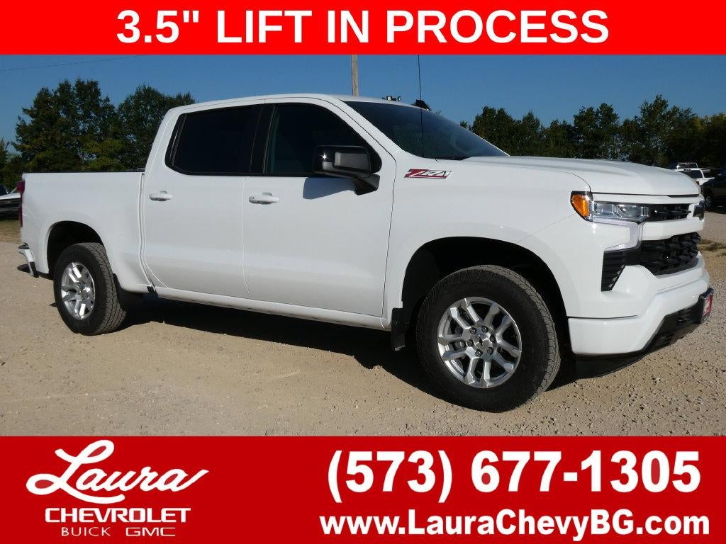 Summit White 2026 Chevrolet Silverado 1500 Pickup Truck Four-Wheel Drive Automatic