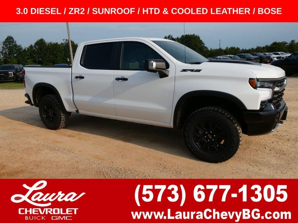 Summit White 2026 Chevrolet Silverado 1500 Pickup Truck Four-Wheel Drive Automatic