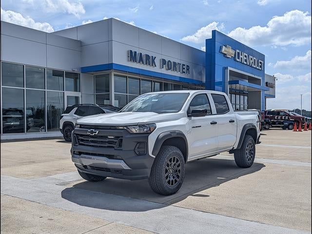 Summit White 2026 Chevrolet Colorado Pickup Truck Four-Wheel Drive Automatic