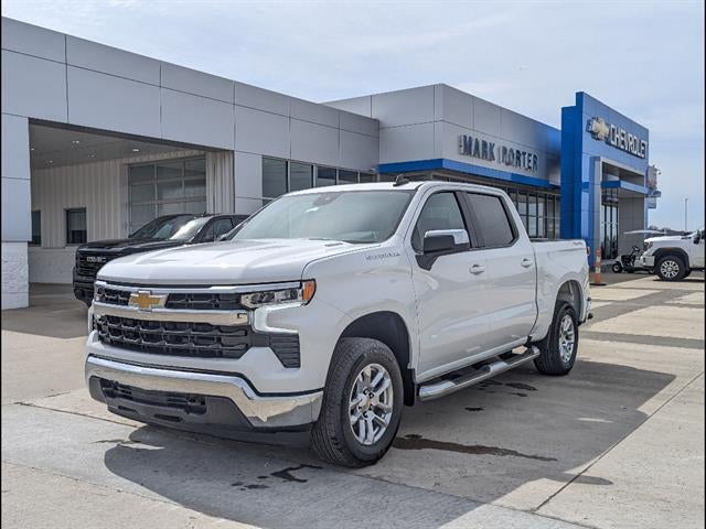 Summit White 2026 Chevrolet Silverado 1500 Pickup Truck Four-Wheel Drive Automatic
