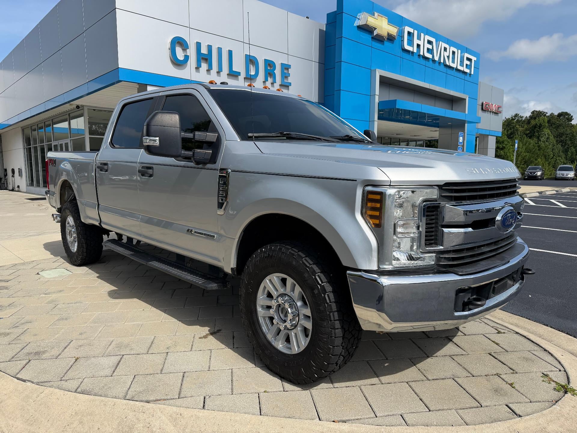 [Silver] I 2019 Ford F-250 Super Duty Pickup Truck Four-Wheel Drive Automatic