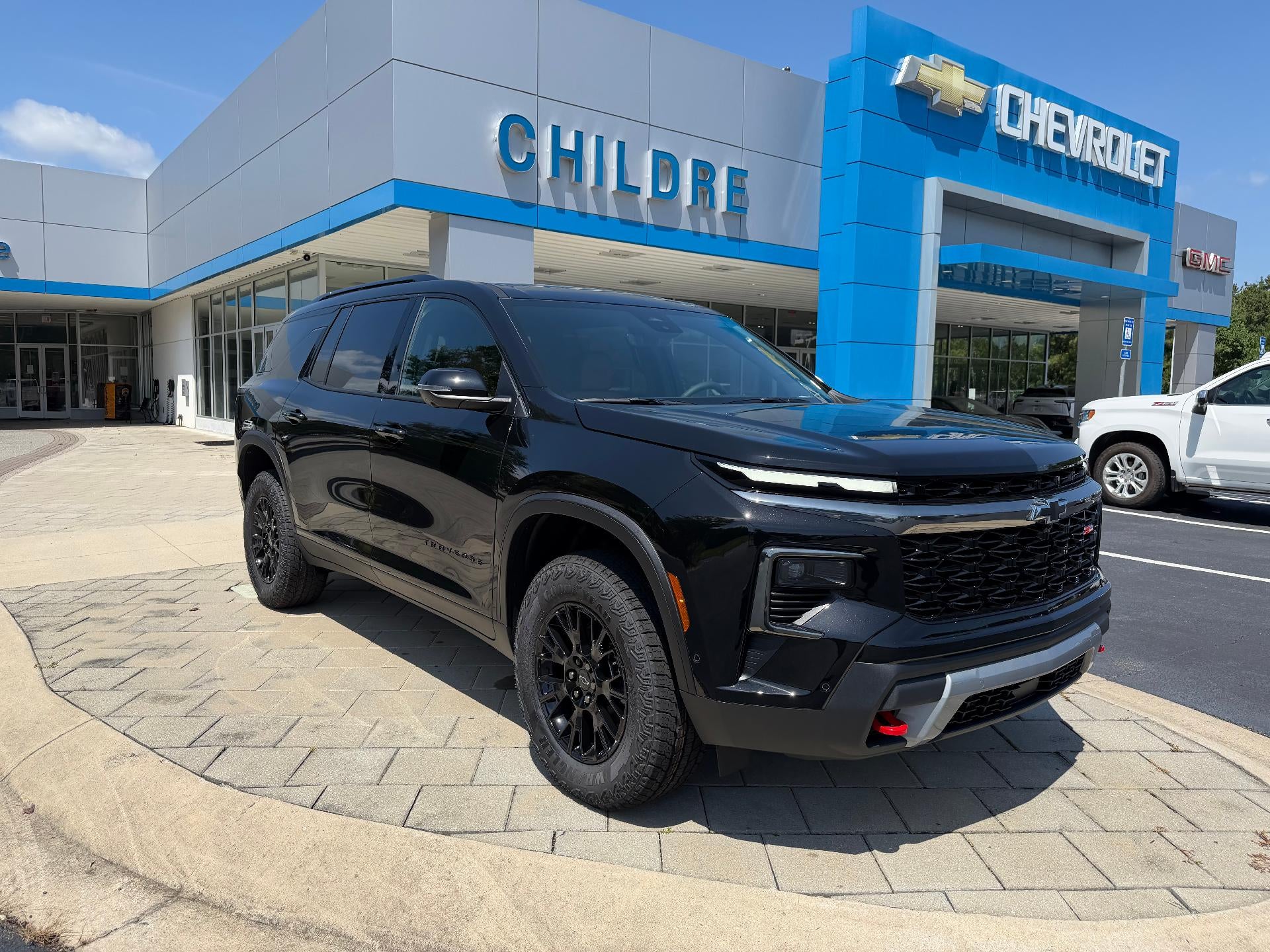 Mosaic Black Metallic 2027 Chevrolet Traverse SUV / Crossover Four-Wheel Drive Automatic