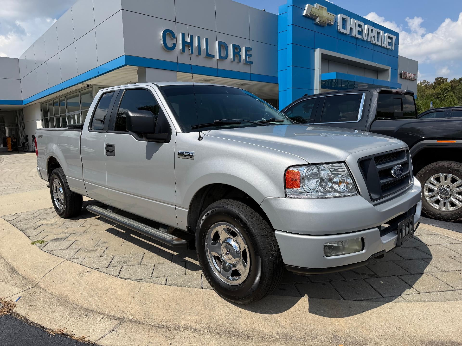 Silver Cle 2005 Ford F-150 Pickup Truck Rear-Wheel Drive Automatic