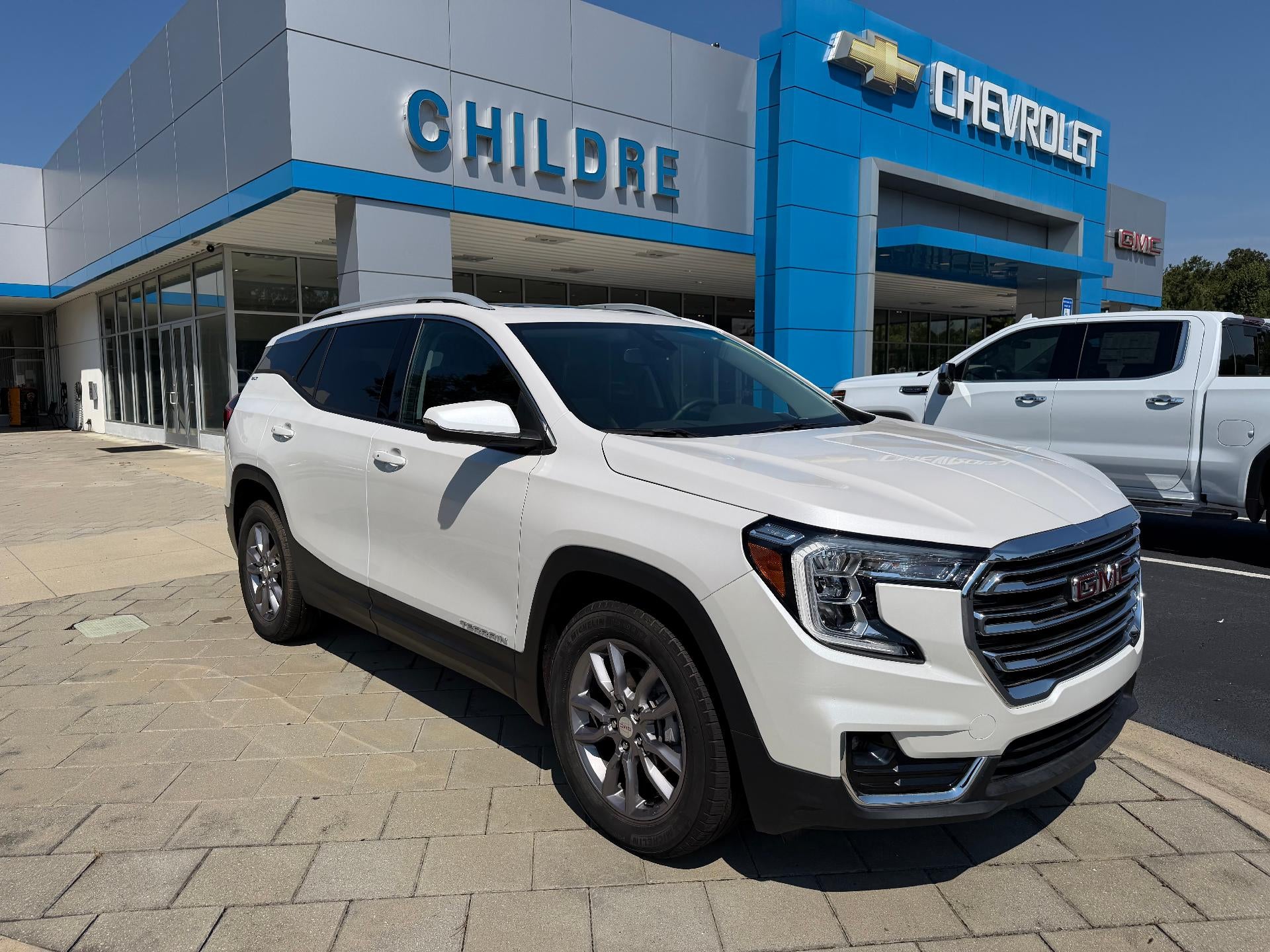 2023 GMC Terrain SLT FWD