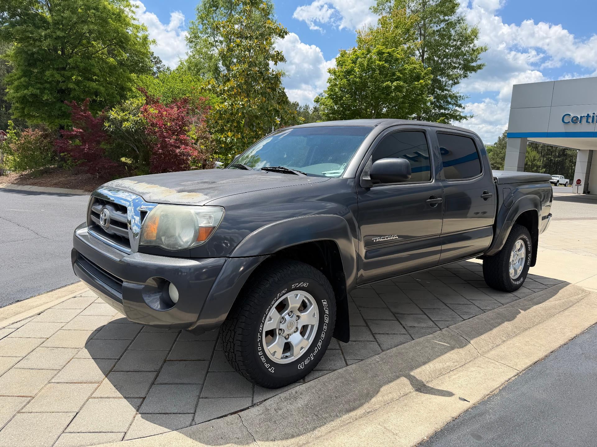 View vehicle photo 6
