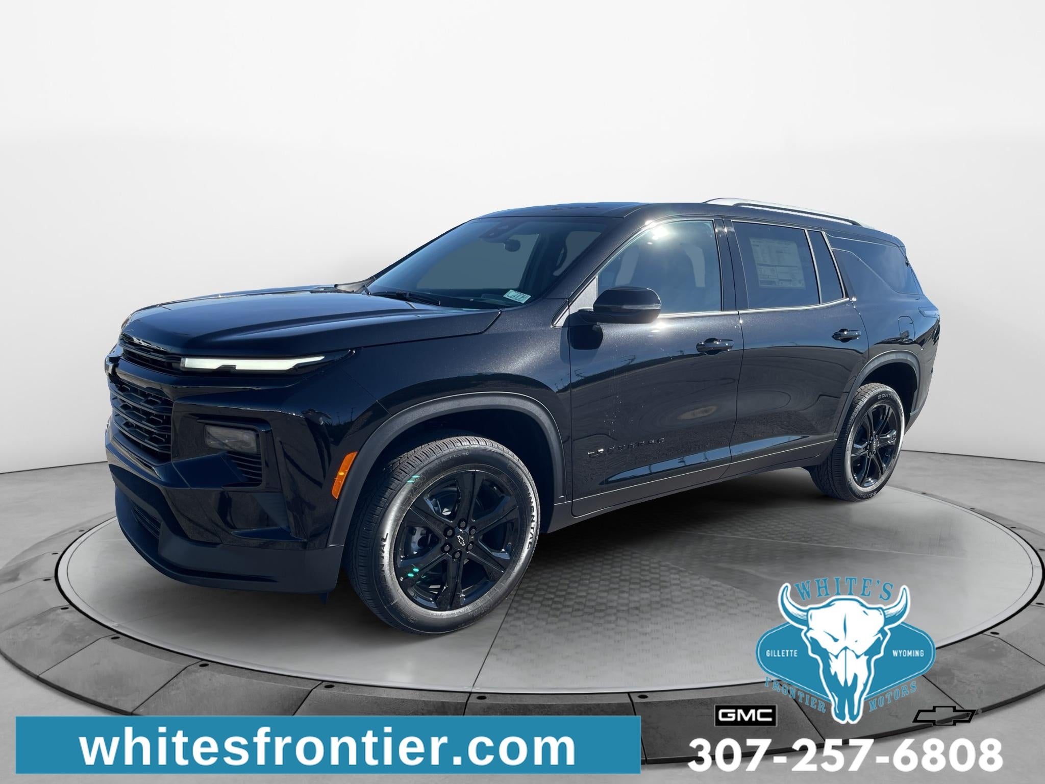 Mosaic Black Metallic 2027 Chevrolet Traverse SUV / Crossover Four-Wheel Drive Automatic