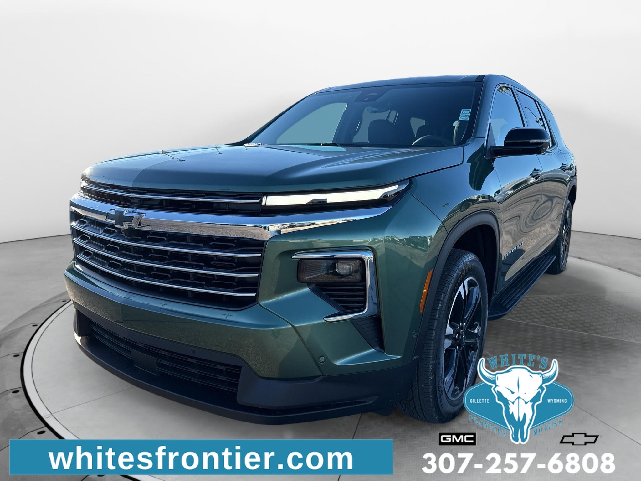Trillium Green Metallic 2027 Chevrolet Traverse SUV / Crossover Four-Wheel Drive Automatic