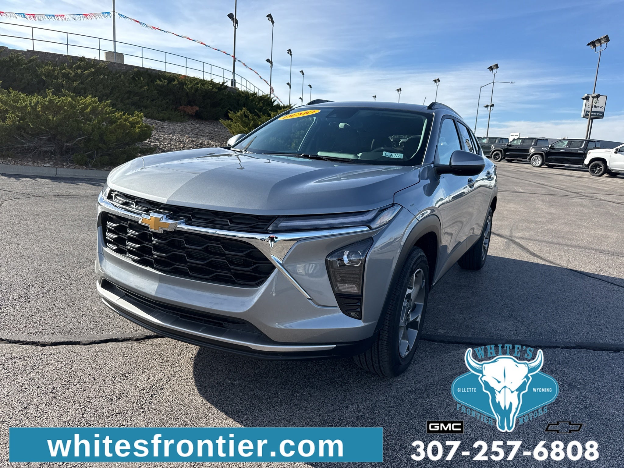 Sterling Gray Metallic 2026 Chevrolet Trax SUV / Crossover Front-Wheel Drive Automatic