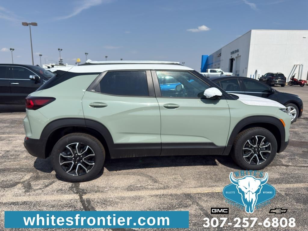Cacti Green 2026 Chevrolet Trailblazer SUV / Crossover Four-Wheel Drive Automatic