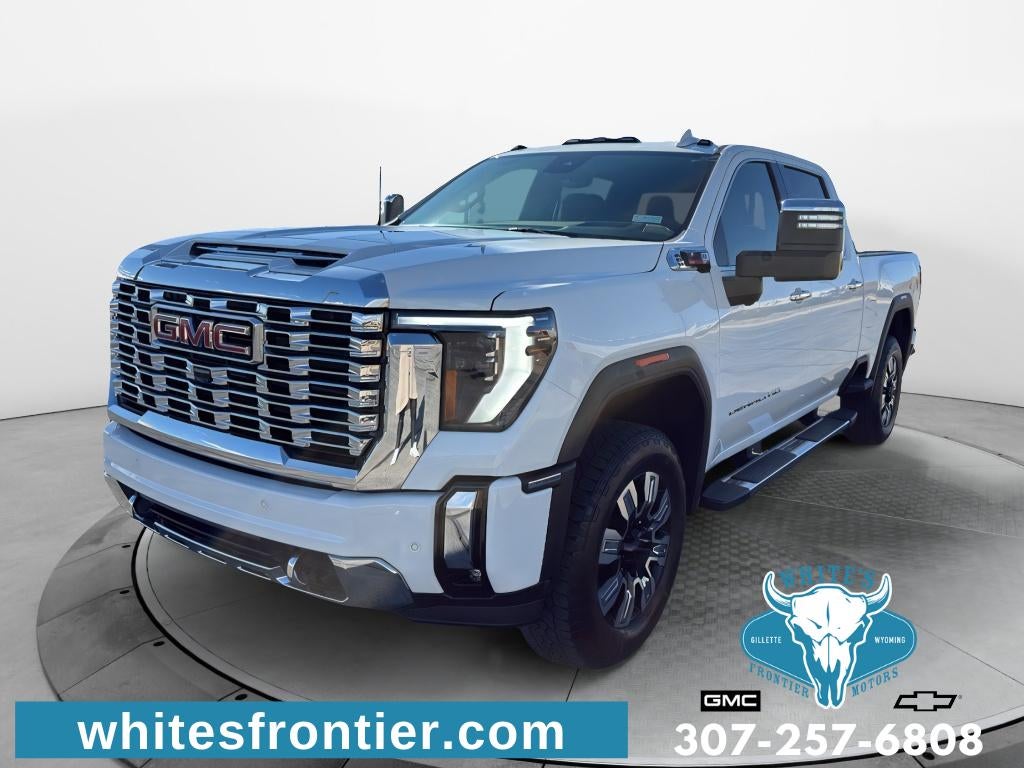 Summit White 2026 GMC Sierra 3500HD Pickup Truck Four-Wheel Drive Automatic