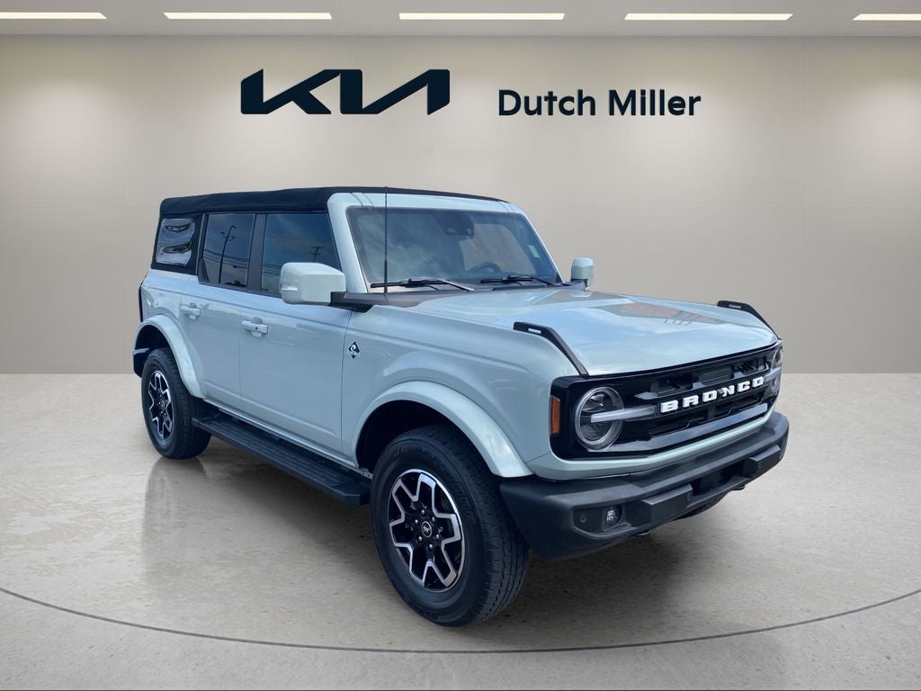 2021 Ford Bronco Outer Banks 4-Door 4WD