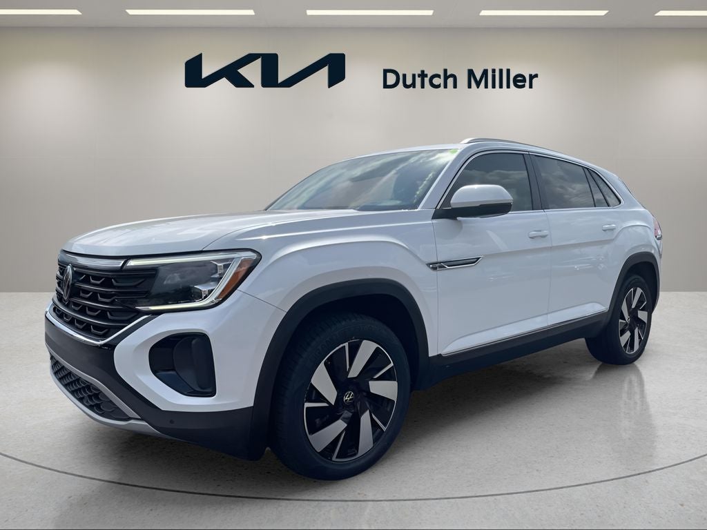 Opal White Pearl 2024 Volkswagen Atlas Cross Sport SUV / Crossover All-Wheel Drive 8-Speed Automatic