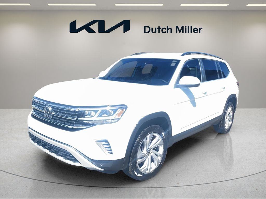 Pure White 2023 Volkswagen Atlas SUV / Crossover All-Wheel Drive 8-Speed Automatic