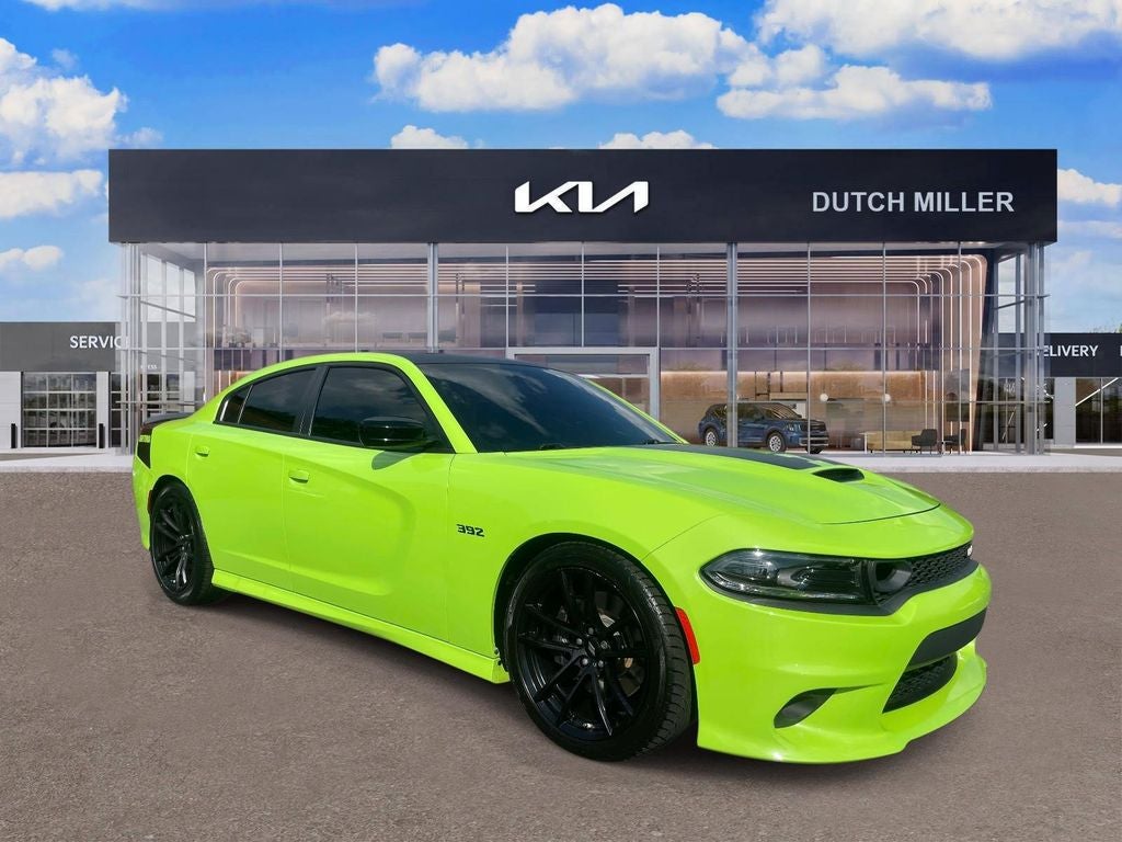 Green (Sublime Metallic Clearcoat) 2023 Dodge Charger Sedan Rear-Wheel Drive 8-Speed Automatic