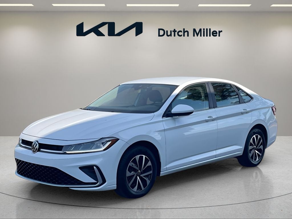 Pure White 2025 Volkswagen Jetta Sedan Front-Wheel Drive 8-Speed Automatic