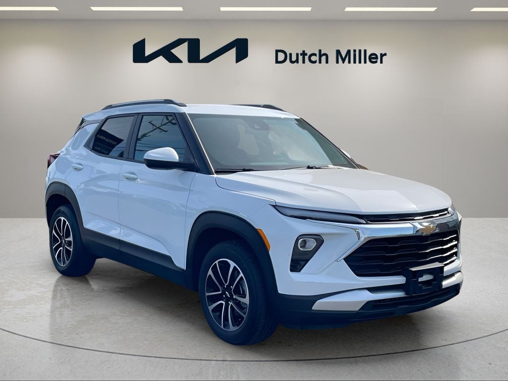 Summit White 2025 Chevrolet Trailblazer LT AWD SUV / Crossover Four-Wheel Drive 9-Speed Automatic