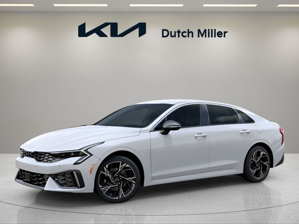 Snow White Pearl 2025 Kia K5 Sedan Front-Wheel Drive 8-Speed Automatic