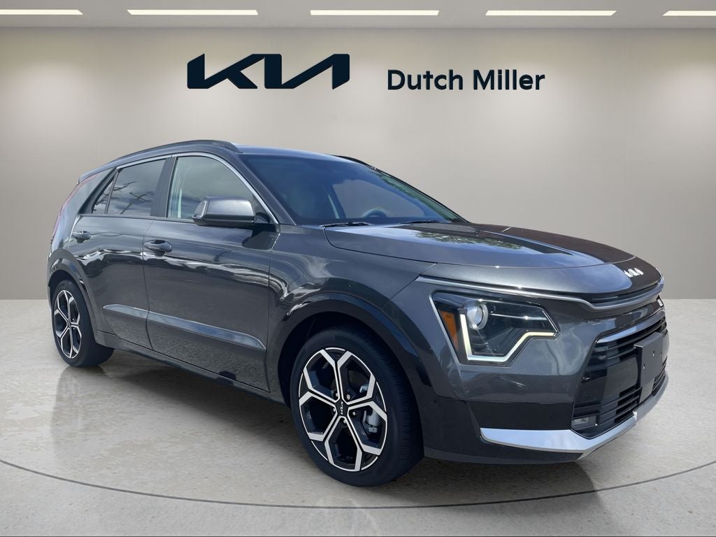 Graphite Gray 2023 Kia Niro SUV / Crossover Front-Wheel Drive 6-Speed Automatic